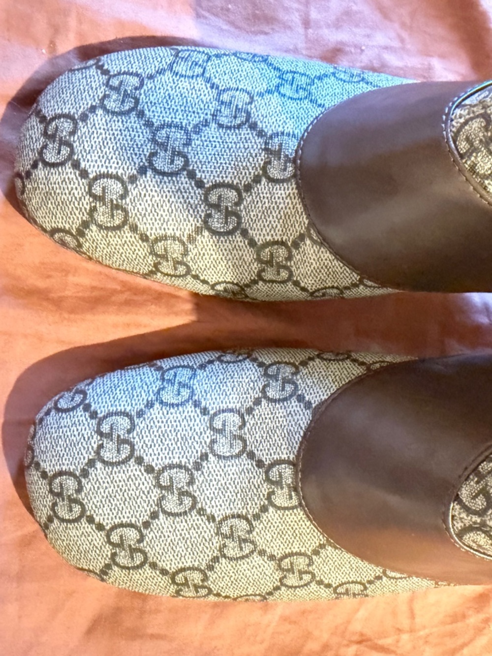 GUCCI Blondie GG Supreme Beige Ankle Booties﻿ Gold Logo Brown Leather Shoes - Picture 5 of 7